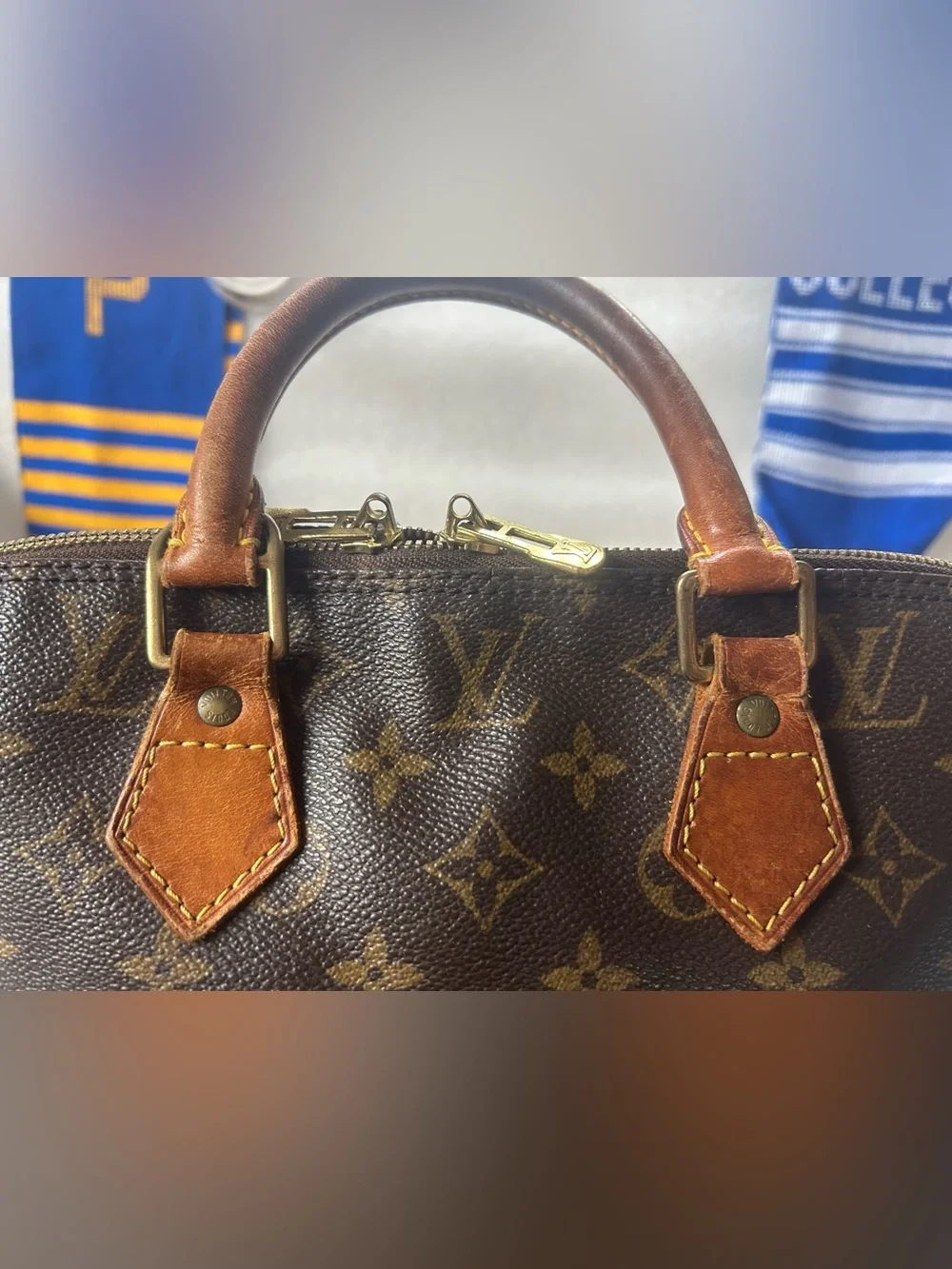 AUTHENTIC LOUIS VUITTON VINTAGE ALMA MONOGRAM CANVAS PM
